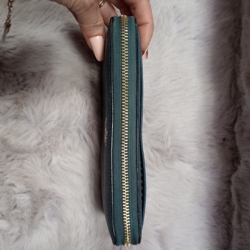 Kate Spade Blue Continental Wallet - Picture 14 of 14